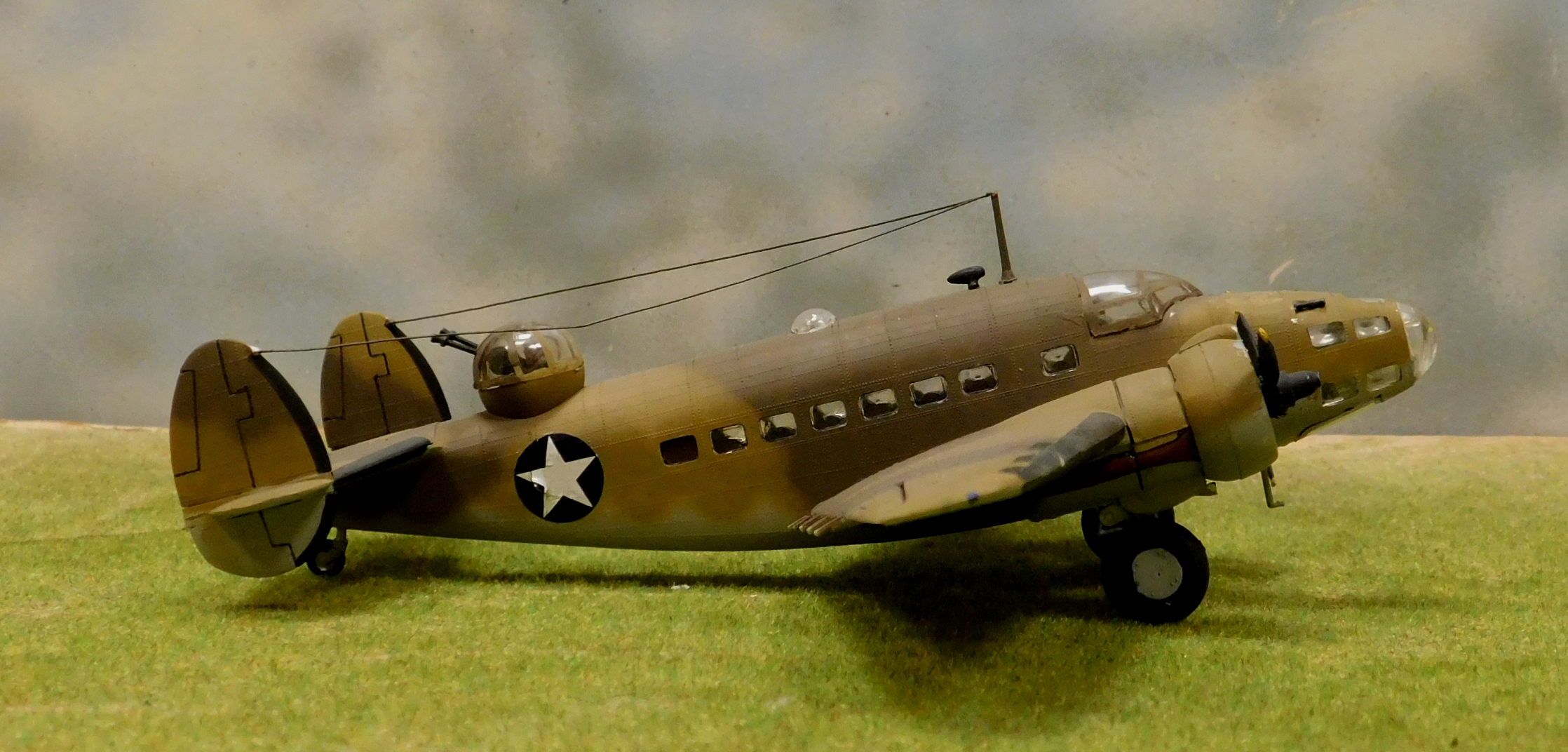 Happyscale-Modellbau: Lockheed Hudson - Airfix 1/72
