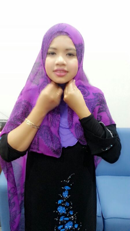 Isteri Encek Bard: TUTORIAL : Square HIjab Shawl Tutorial Tutorial Tudung Bawal Menjadi Shawl Isteri Encek Bard: TUTORIAL : Square HIjab Shawl Tutorial Tutorial Tudung Bawal Menjadi Shawl