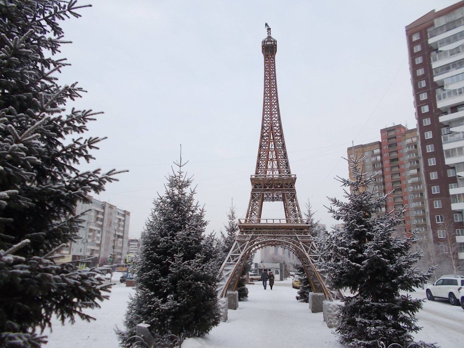 Эйфелева башня красноярск