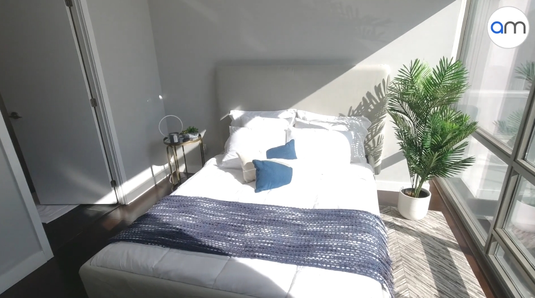 55 Stewart Street #729, Toronto Luxury Condo vs. 23 Interior Design Photos