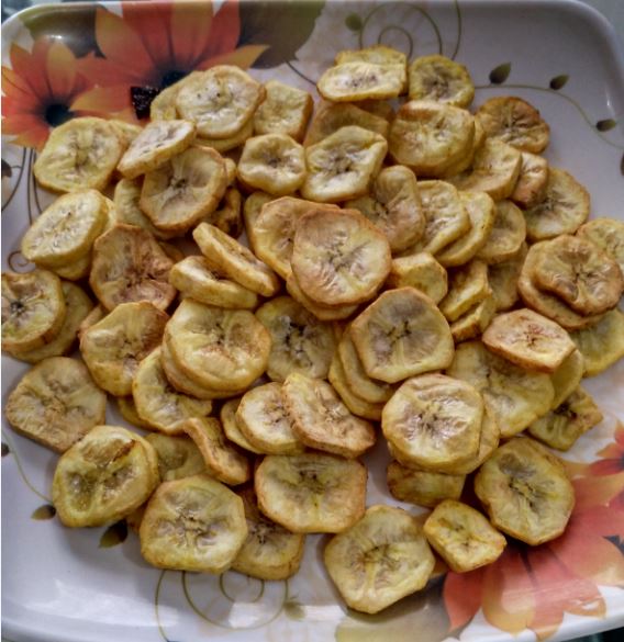 OILFREE AND HEALTHY BANANA CHIPS MADE IN PHILIPS AIRFRYER