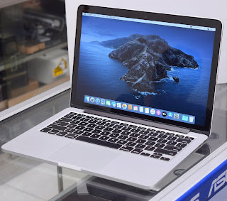 MacBook Pro Retina 13" Core i5 Fullset Malang