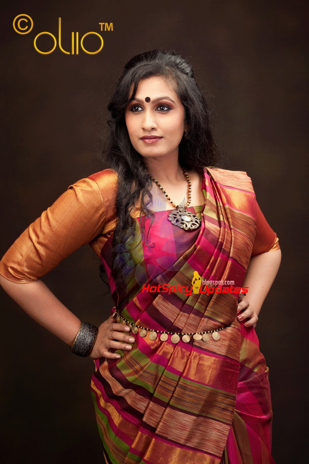 Kavitha Nair Latest Sizzling Hot Photoshoot Gallery Pictures in Saree.Kavit...