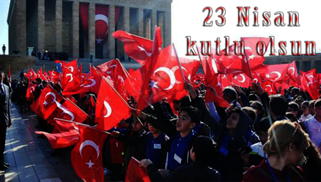 23 Nisan, Çocuk Bayramı, Bayraklar