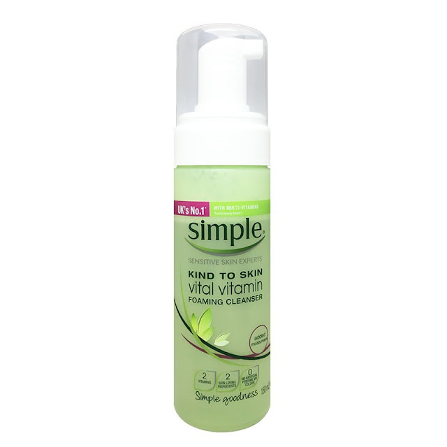 Simple Kind To Skin Vital Vitamin Foaming Cleanser tao bot