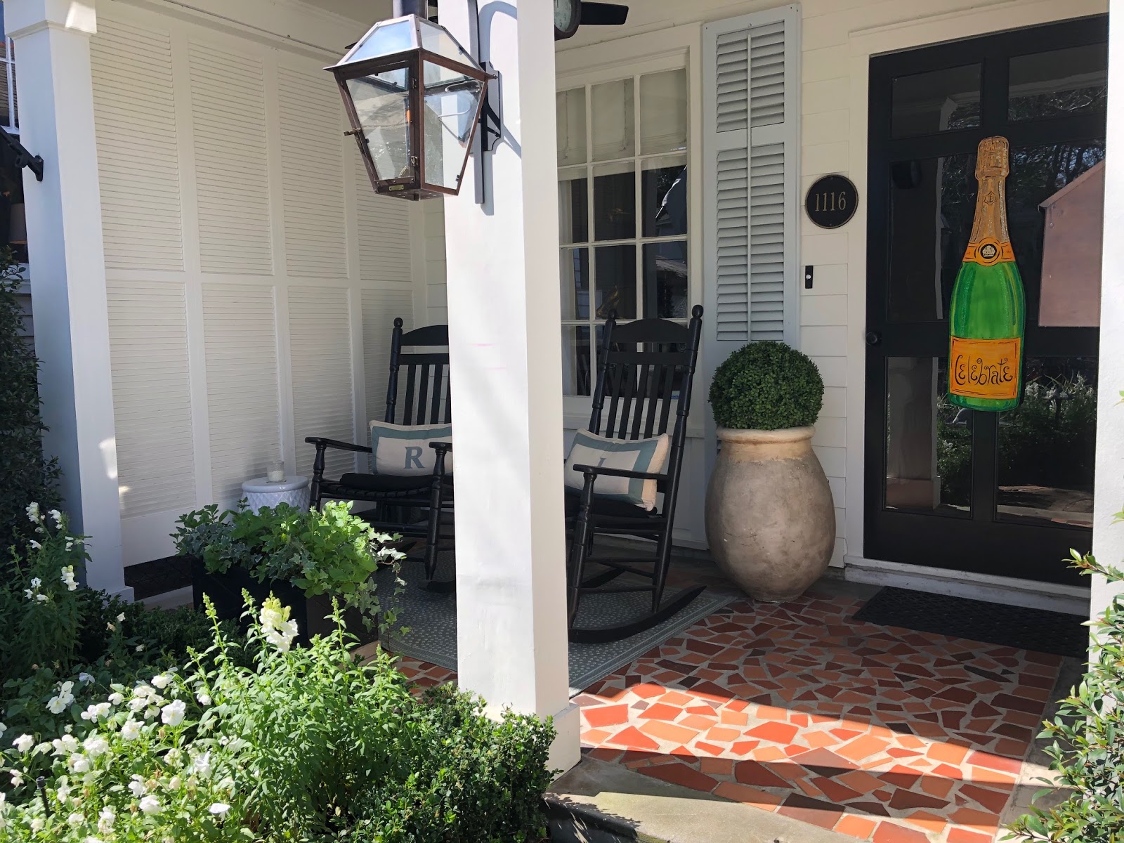 The Uptown Acorn I heart {Olive Jars}