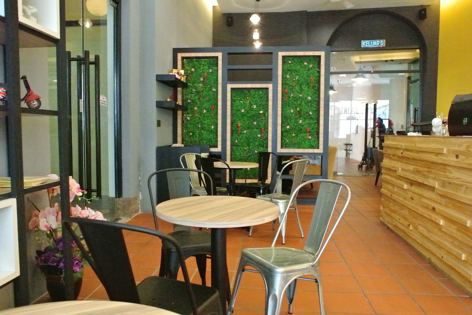 The Twelve Cups, Beach Street Penang