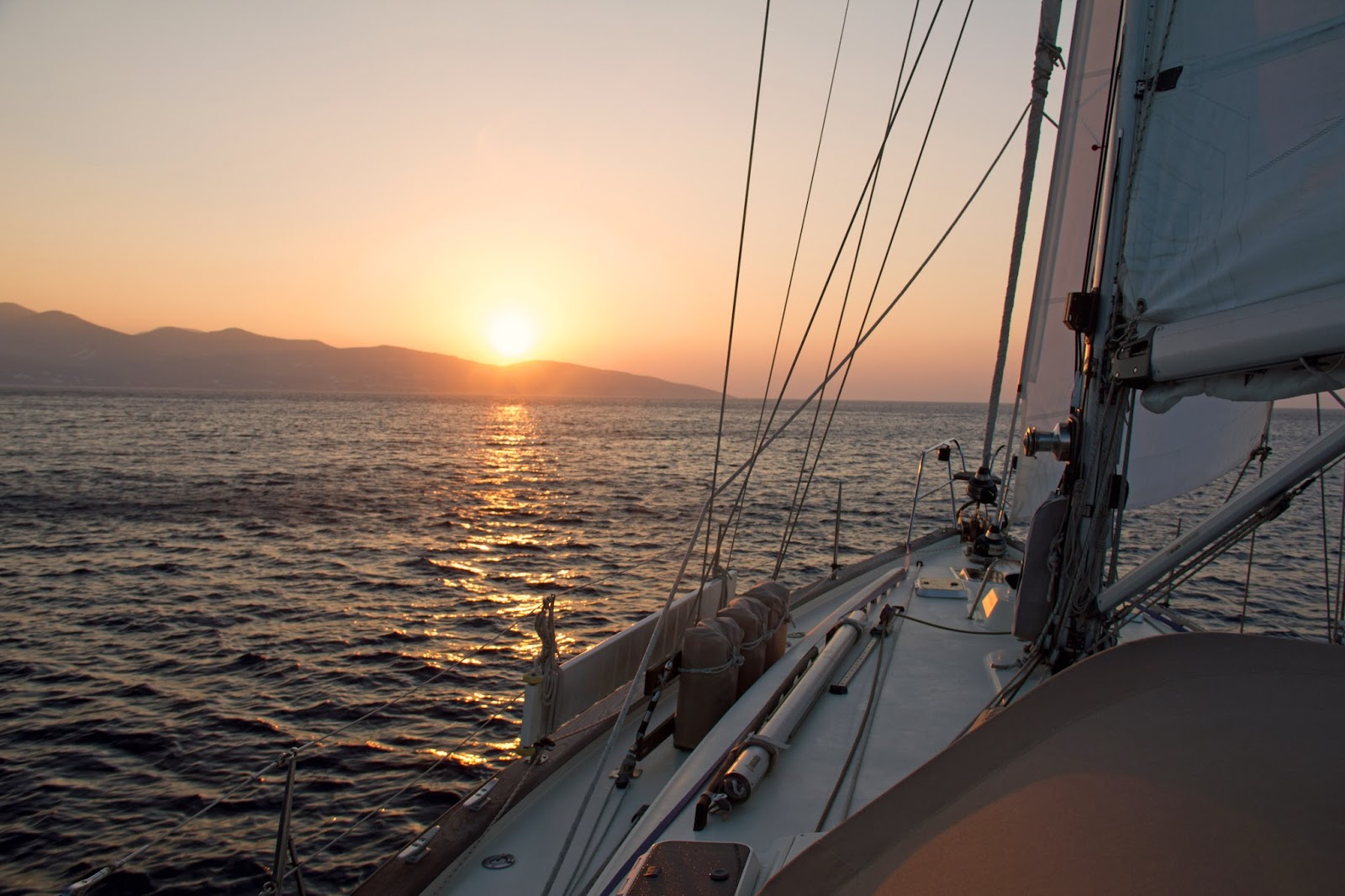 Exploring the World in 'Blue Velvet of Sark' Sailing to Náxos