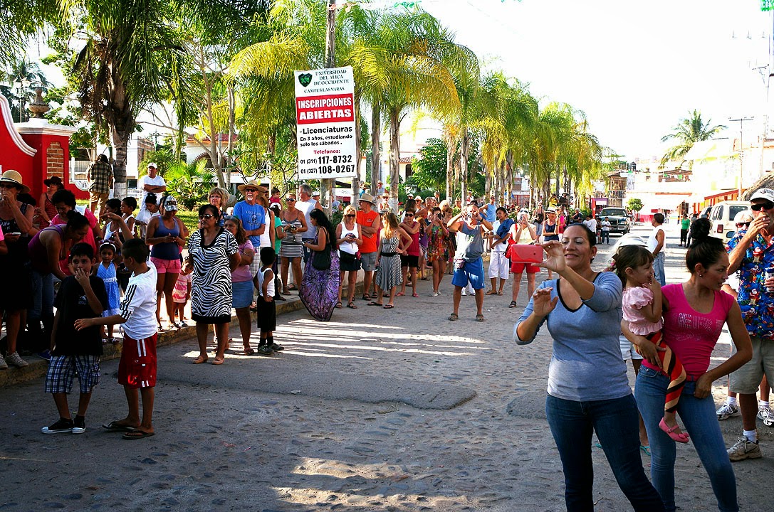 EarthRoamers Lo de Marcos, an explosion of colour!