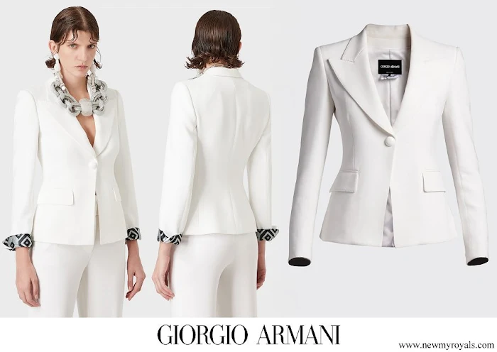Queen Mathilde wore Giorgio Armani Silk-Blend Cady One-Button Blazer