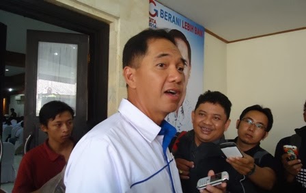 Unggul di Survei Internal, Gita Pede Nyapres