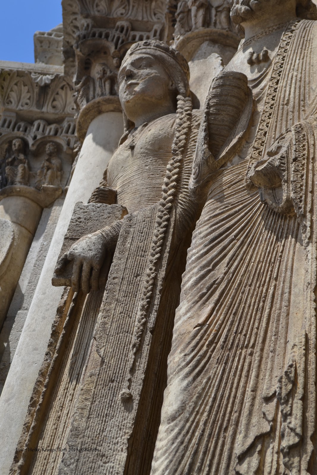 delleray.de Blog Bild des Monats Gewändefigur der Kathedrale von