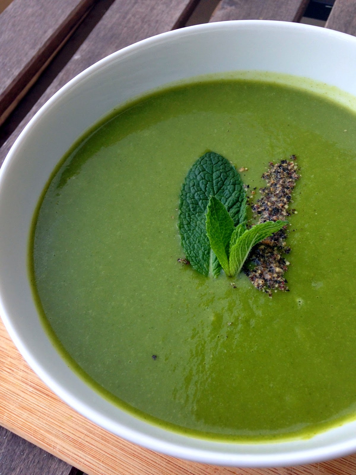 Keep the Peas ZUCCHINI AND HERB SOUP