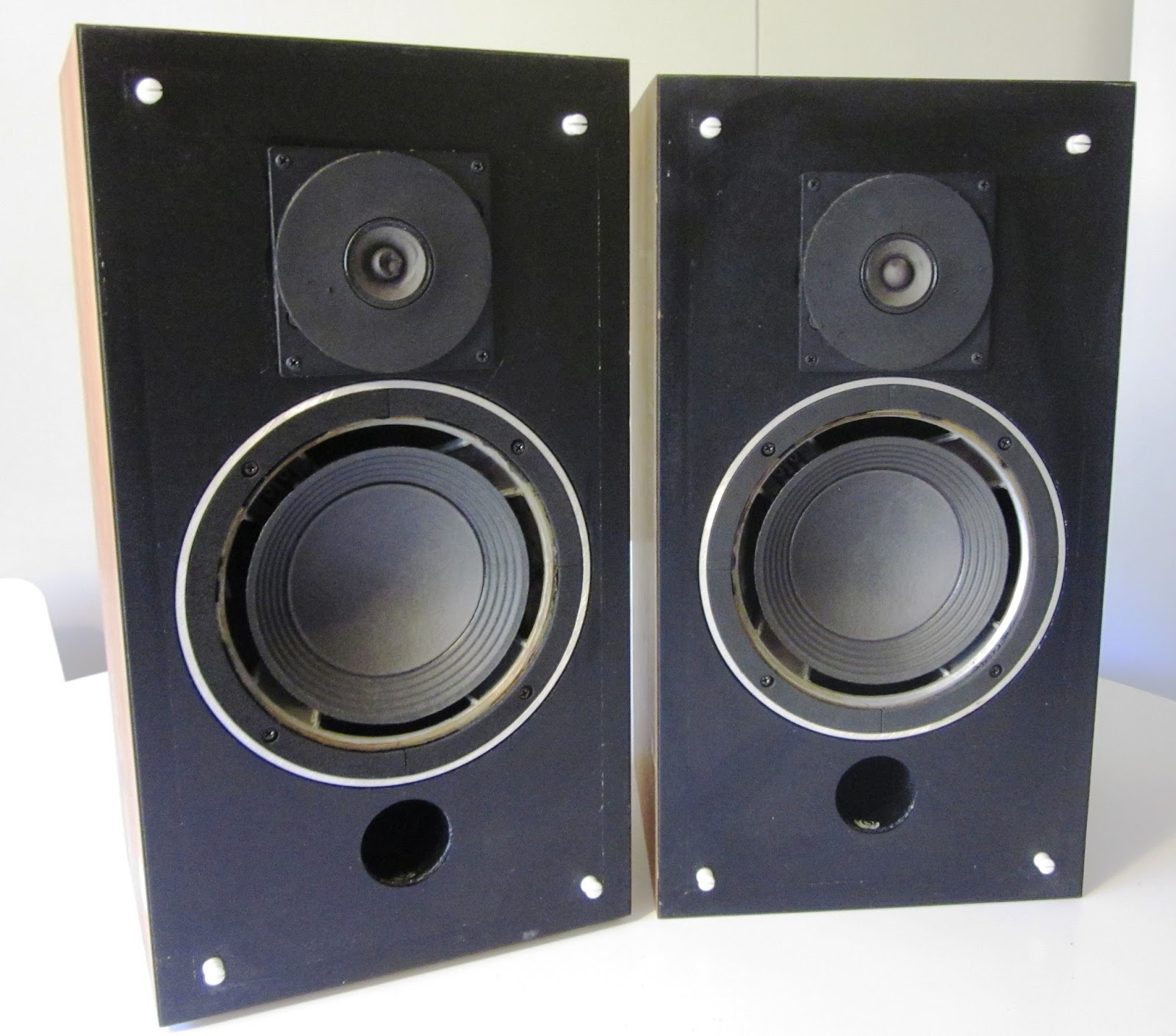 Speakerholic JBL L26 Decade