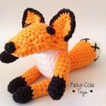 http://www.ravelry.com/patterns/library/raposinha-amigurumi