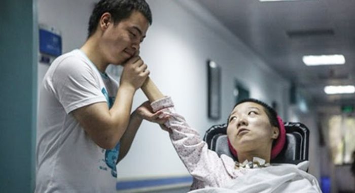 KODE IKLAN ADSENSE TENGAH ARTIKEL (336X280)