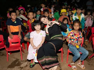 H'Hen Niê, Khánh Vân tổ chức trung thu ở Đắk Lắk