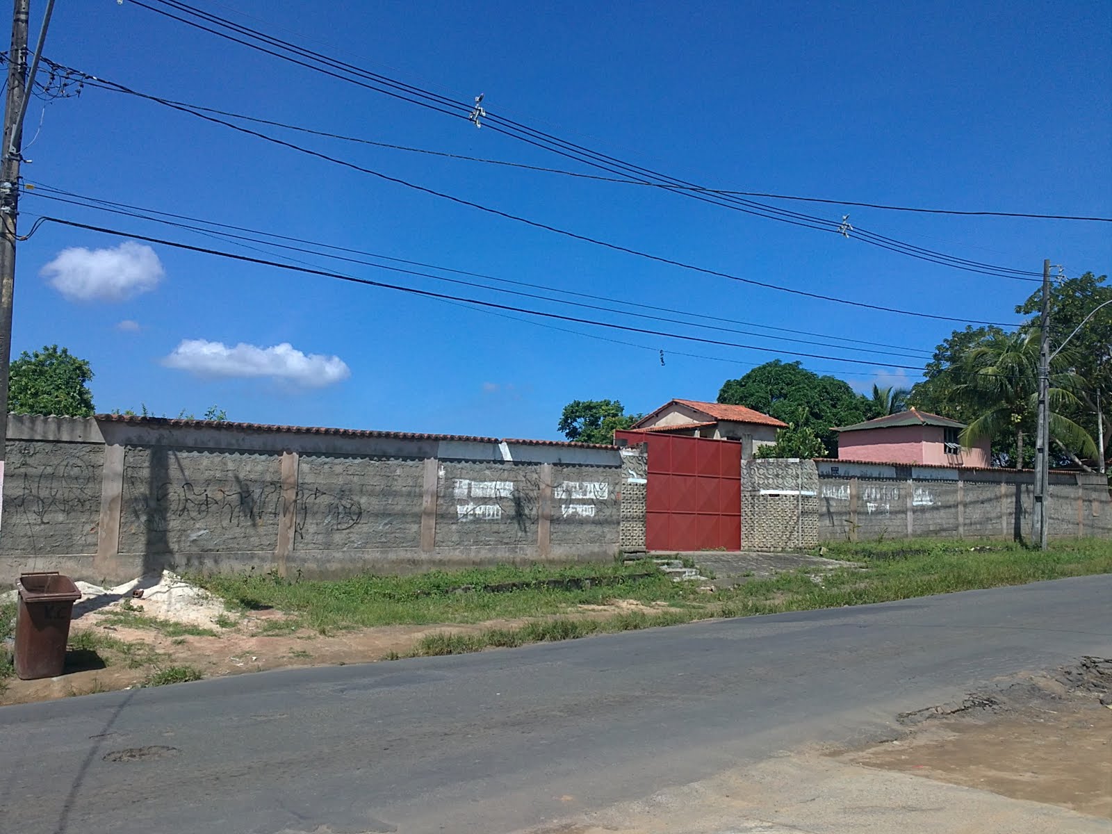 Terreno Av. Aliomar Baleeiro