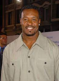 Willie McGinest Age, Wikipedia, Biography, Children, Salory, Net Worth, Parents.