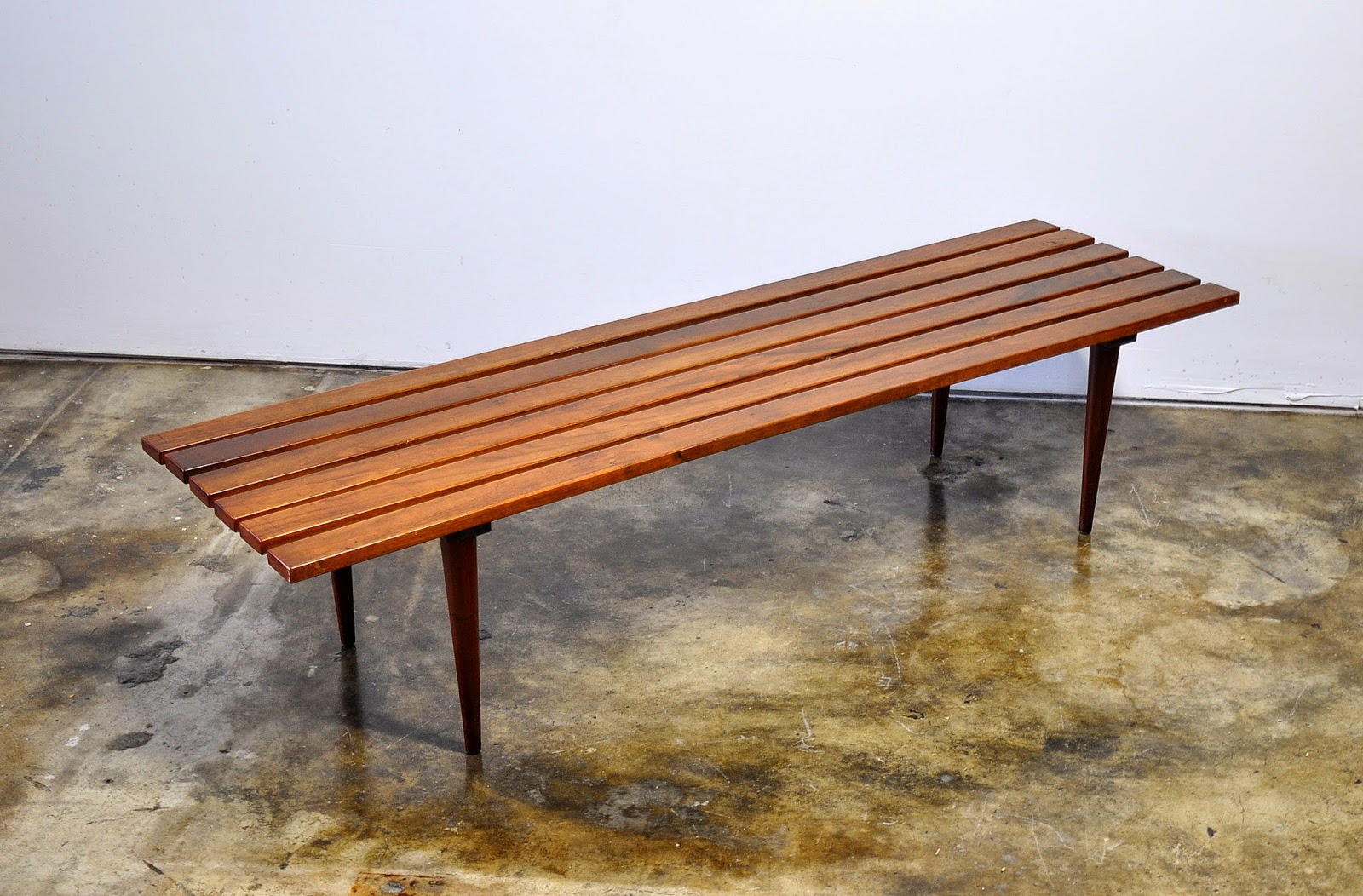 10+ Tafel Bench Vaste bank tegen de muur