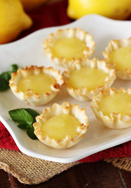 How to Make Lemon Curd Tartlets Image