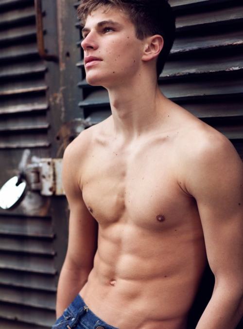 Beauty and Body of Male : Ben Somers