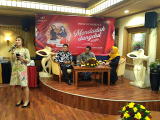 Bergoyang Bersama di Penghujung Tahun dalam Acara Mendadak Dangdut