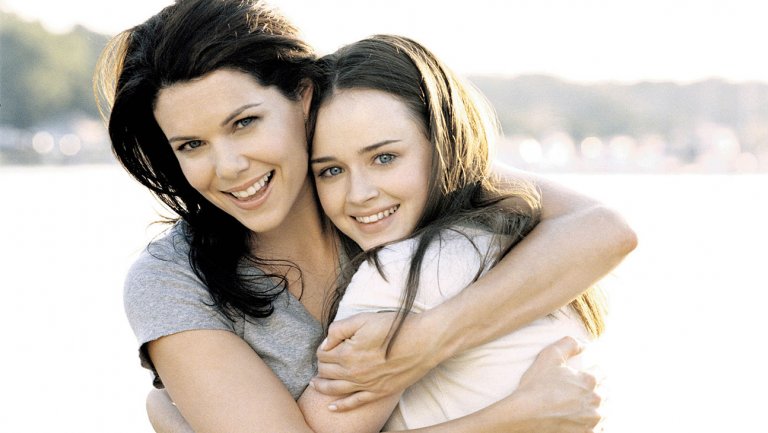Gilmore Girls: A Year in the Life - Netflix Releases Poster, Synopsis & Official Title 