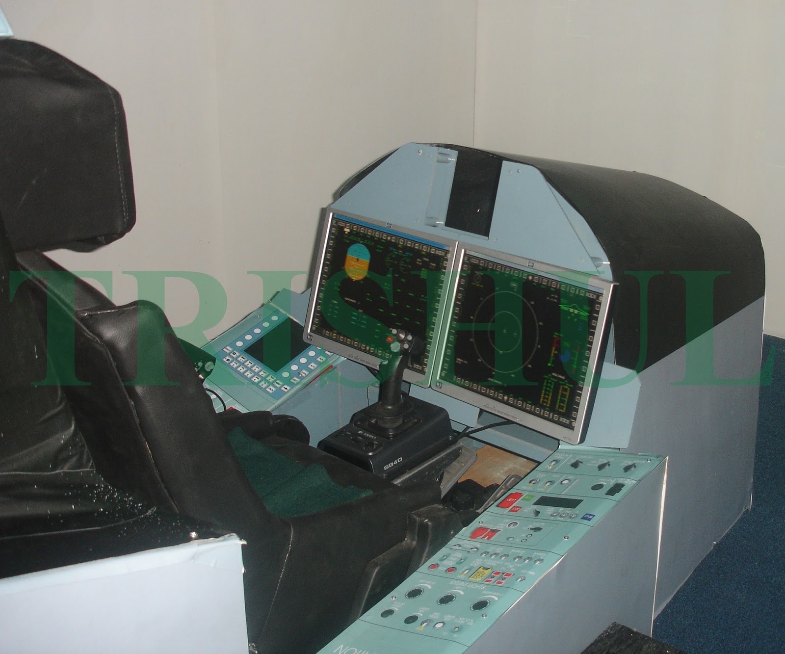 DARE-developed%2Bfront%2Bcockpit%2Bdisplays%2Bfor%2BSuper%2BSu-30MKI.JPG