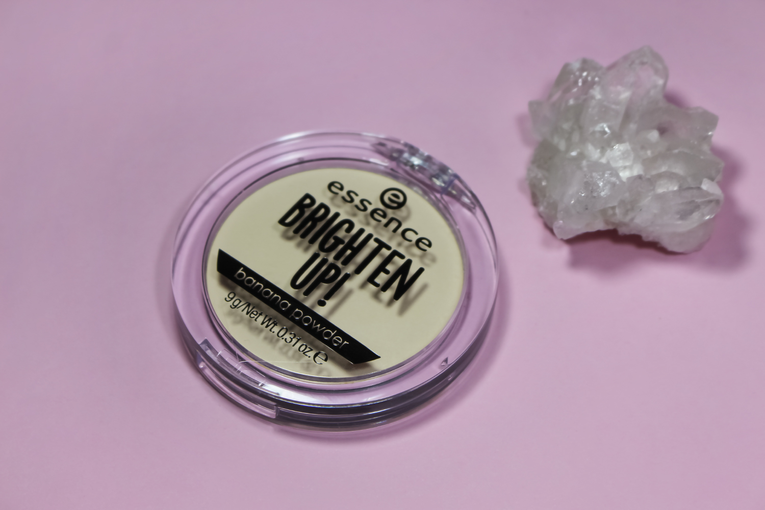 Lightweight and Fine Brighten Up! Banana Powder by Essence Review