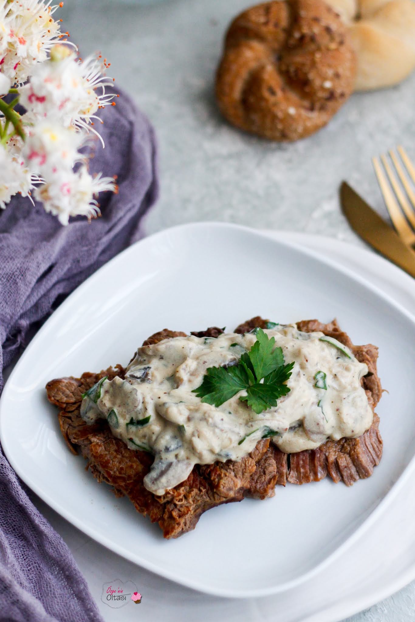 Mantar Soslu Bonfile Özge�nin Oltası Tam Ölçülü Tarifler