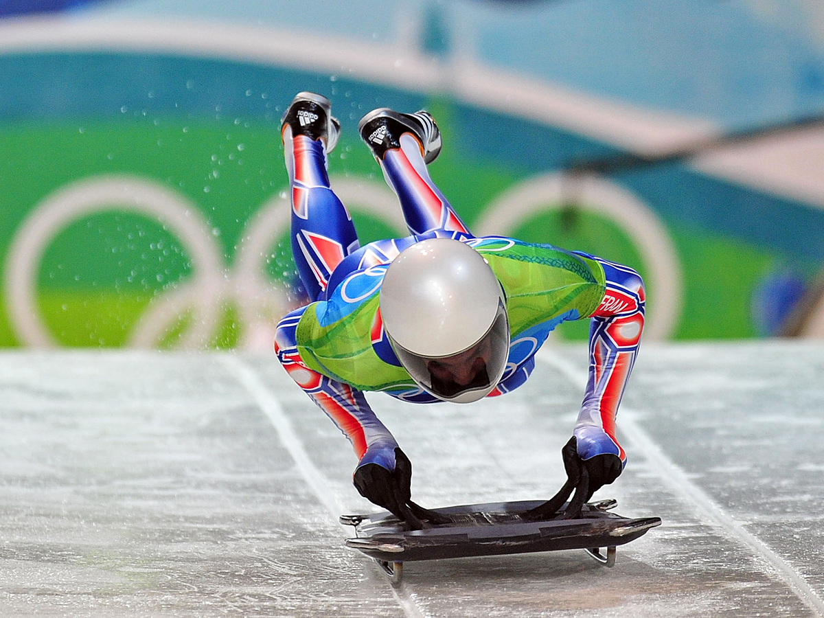 скелетон сани. скелетон вид спорта. кэйти танненбаум скелетон. скелетон чемпионат.