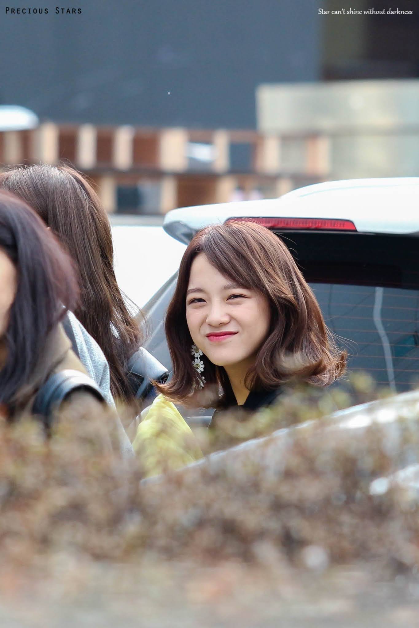 170312 gugudan - SBS 'Inkigayo' Commute - 5p