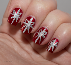 nail days challenge bows presents corner