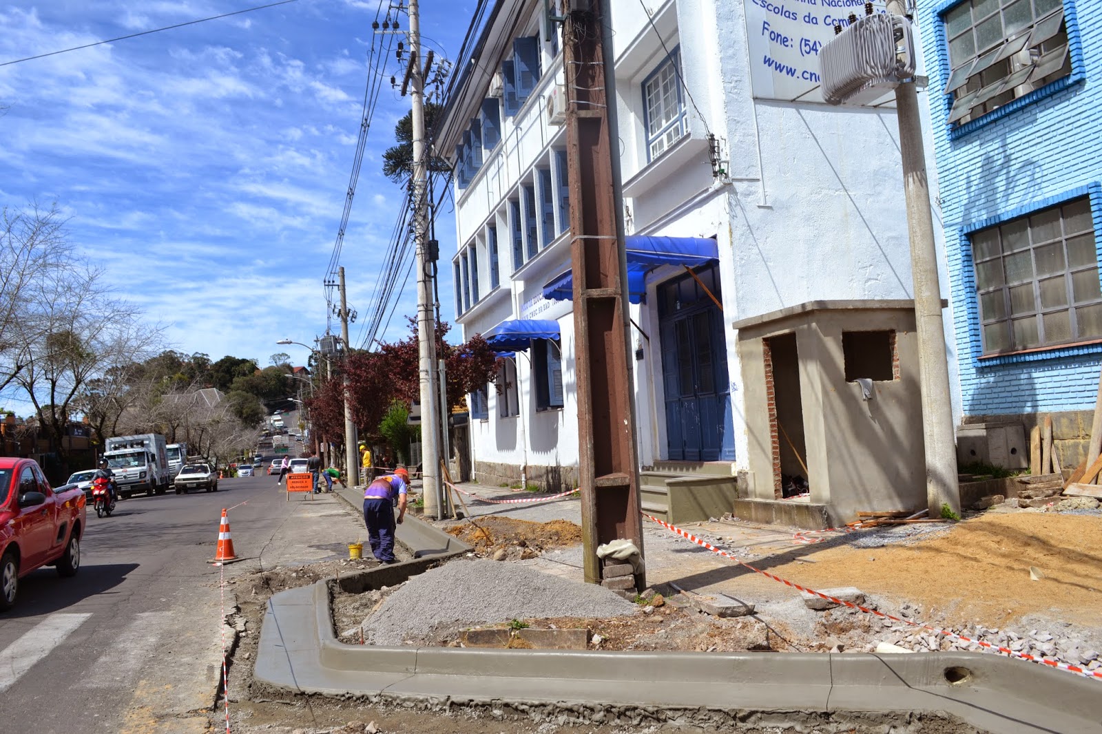 Miron Neto: Melhorias na rua São Pedro começam a tomar forma