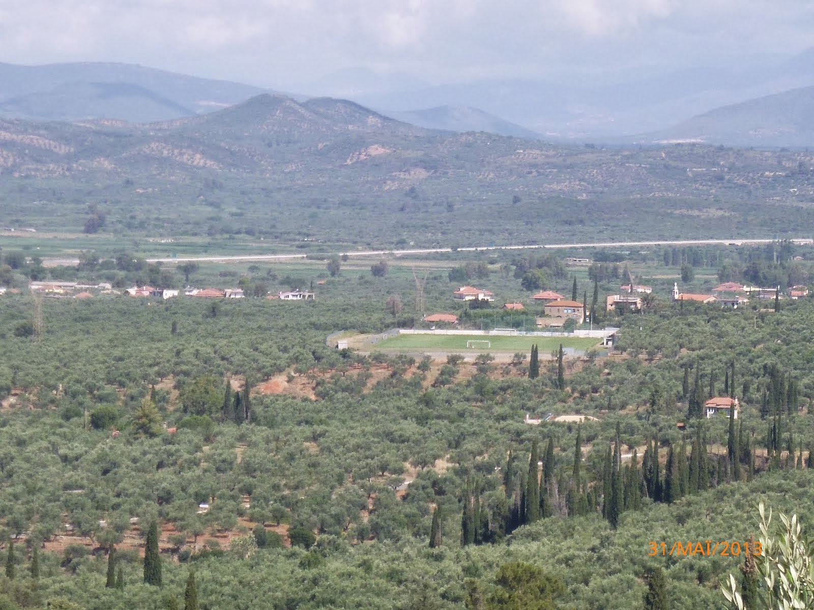 ΔΗΜΟΤΙΚΟ  ΓΗΠΕΔΟ  ΑΡΦΑΡΩΝ  2013