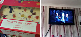 A sweetie traybake cake and Frozen 2 on the TV. 