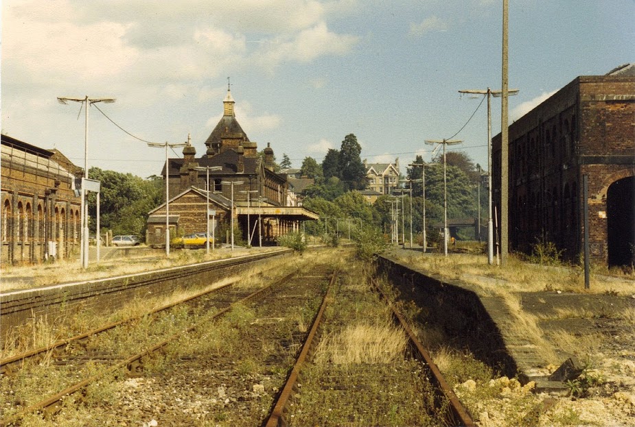 the rail thing Tunbridge Wells Ghost