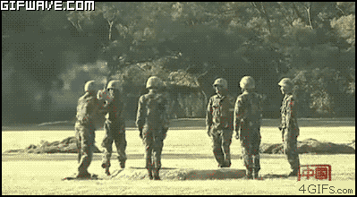 359067_training-army-military-chinese-grenade.gif