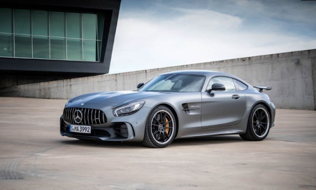 2018 Mercedes-AMG GT R Performance 2018 Mercedes-AMG GT R Performance