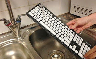 Keyboard Logitech K310 ini Bisa Direndam