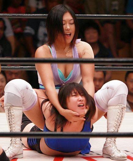 Natsu Sumire - Japanese Female Wrestling