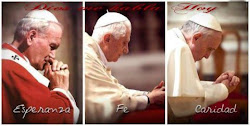 Tres Papas  en oración