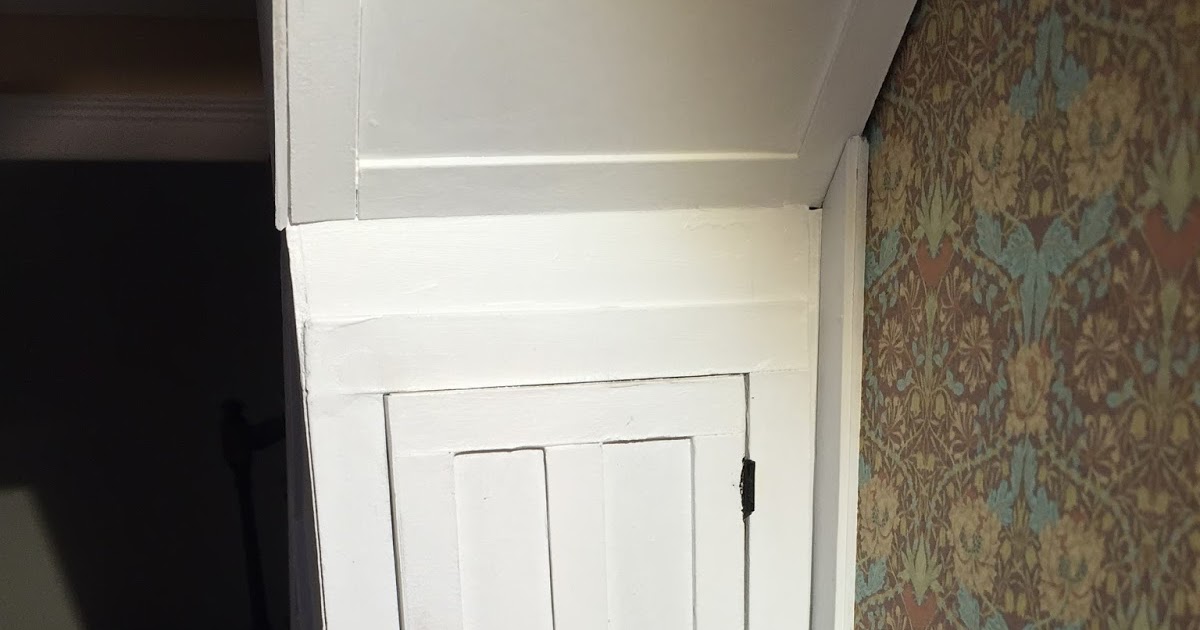 The Kinfeld Dollhouse door hinge tutorial