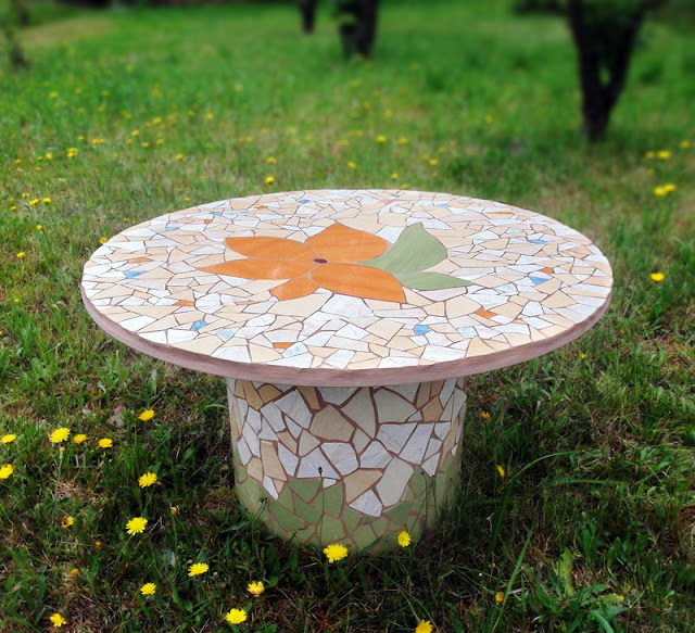 stolik ogrodowy - mozaika artystyczna