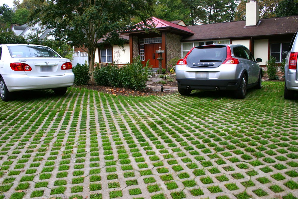 Grass Block / Paving Berumput Kuat, Asri & Ramah Lingkungan