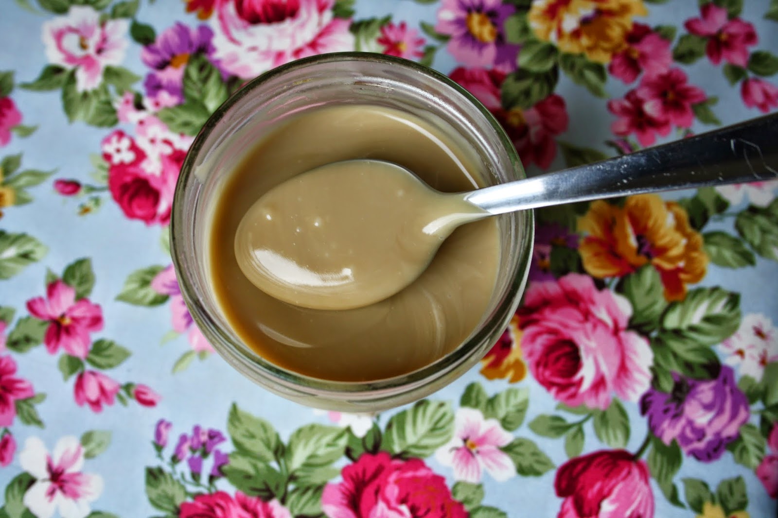 Floral Frosting Vegan MoFo 18 Coconut Caramel Sauce
