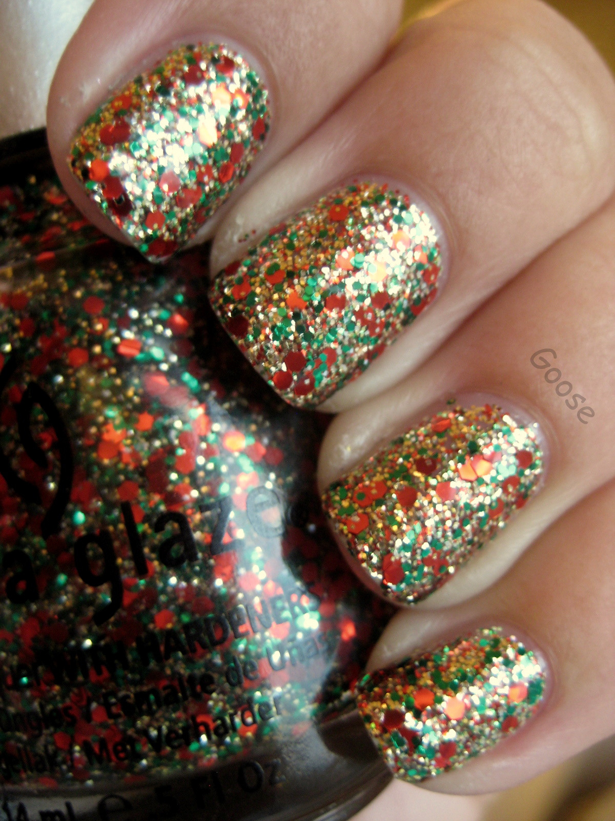 Goose's Glitter: The 12 Days of Christmas Nails: Day 8 - Christmas Glitter