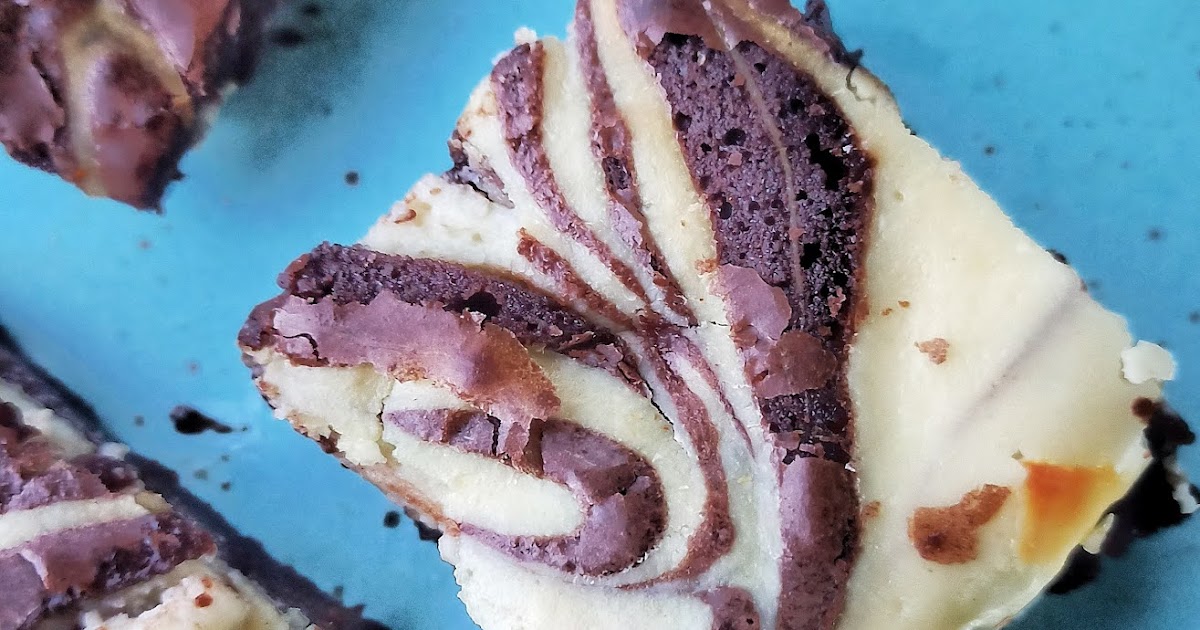 CHEESECAKE BROWNIE