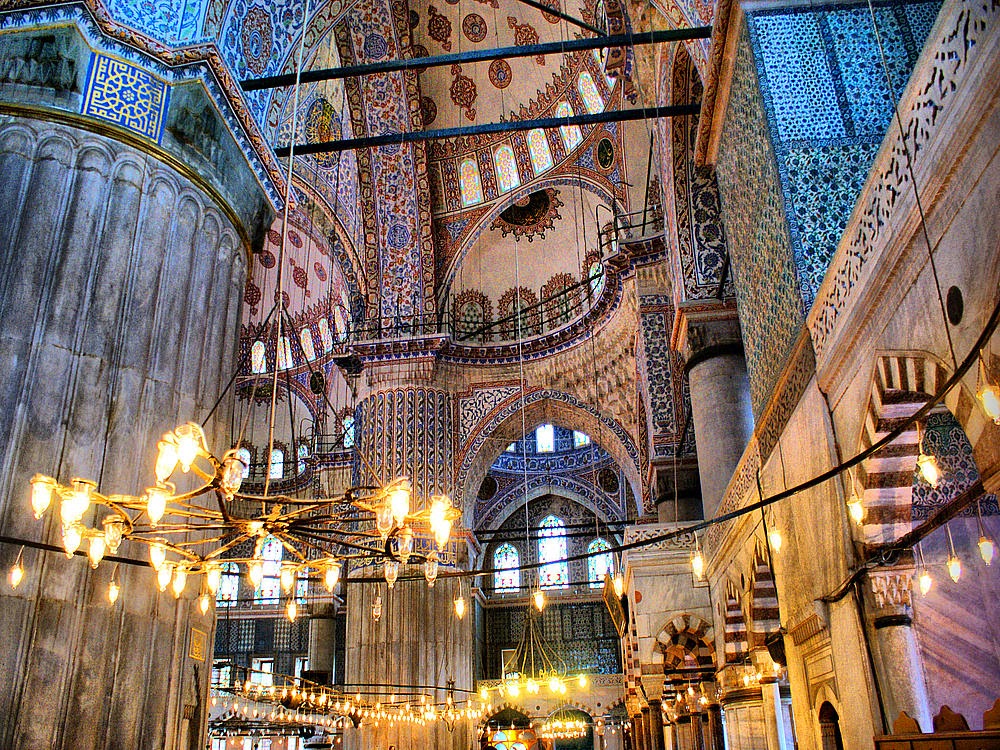 [Image: Sultan-Ahmet-Cami-Blaue-Moschee-Istanbul...826%29.jpg]